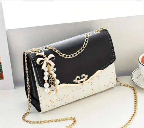 Elegant Bow Charm Crossbody Bag – Fashionable Metal Chain & Color-Block Shoulder Bag - Image 2